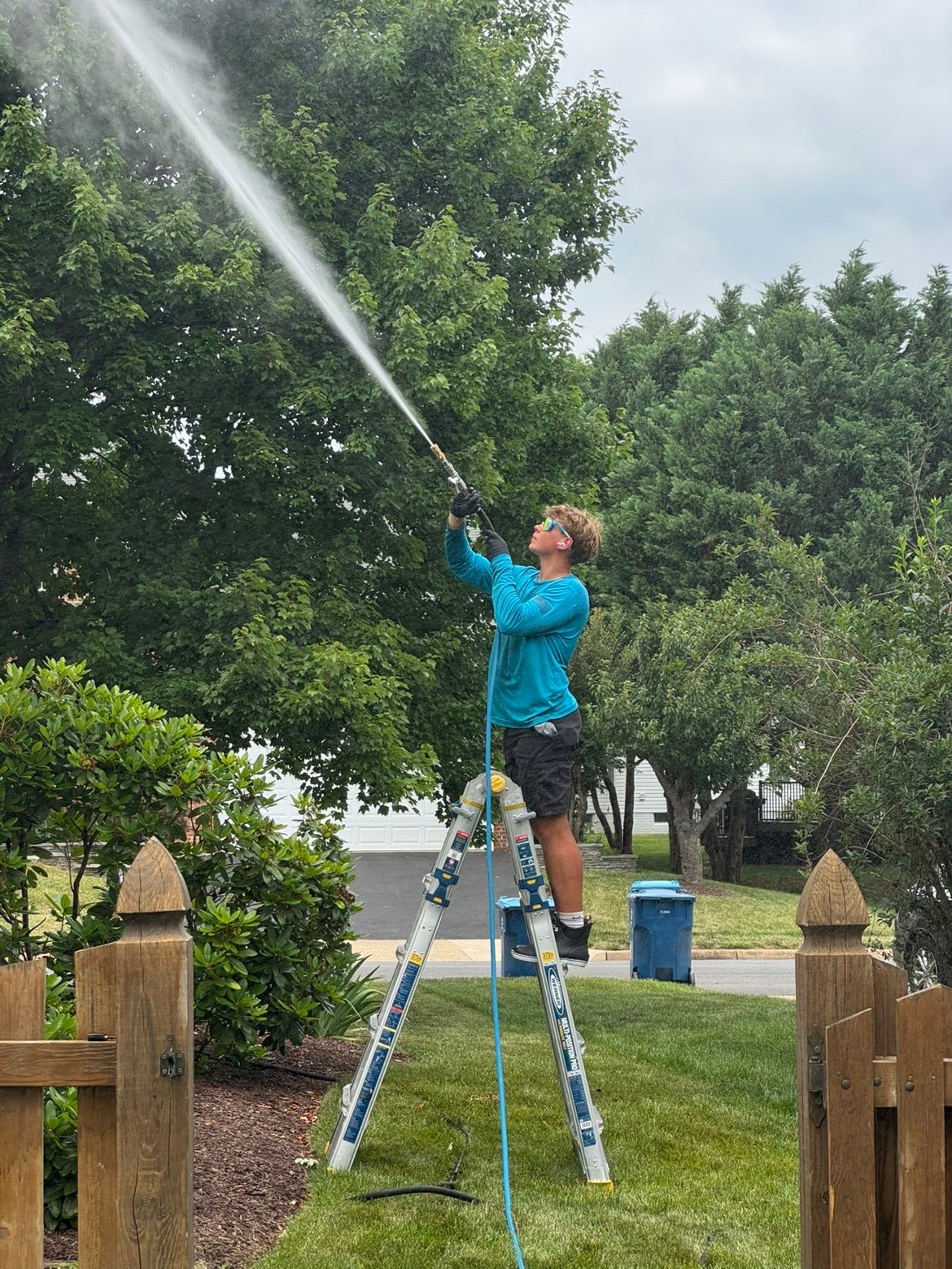 House exterior cleaning in Loudoun County, VA
